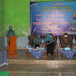 Pelatihan Membuat Makanan Olahan Berbasis Bahan Lokal