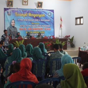 Terampil Menganyam TP PKK Baosan Kidul