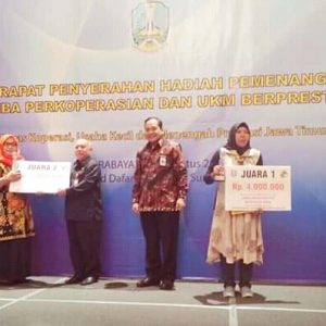 Penghargaan Produk Ungulan Desa Selur Kecamatan Ngrayun