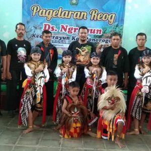 Gebyar Reyog Desa Ngrayun