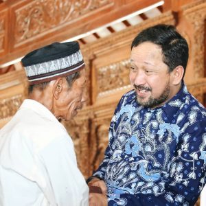 Program Umroh Kyai dan Marbot