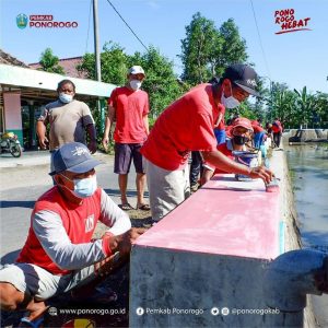 monitoring kerja bhakti di beberapa wilayah di Kabupaten Ponorogo