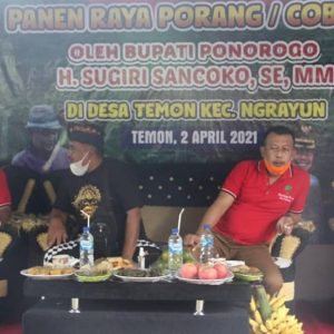 Panen Raya Porang oleh Bapak Bupati di Desa Temon Kecamatn Ngrayun