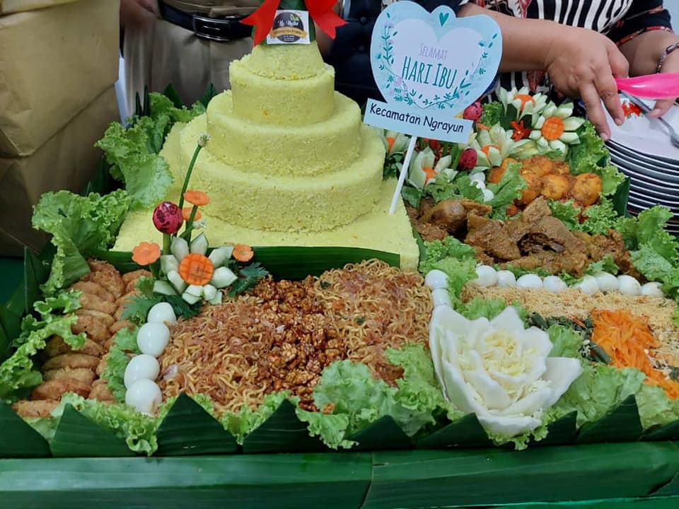 Kegiatan Hari Ibu TP-PKK kecamatan Ngrayun