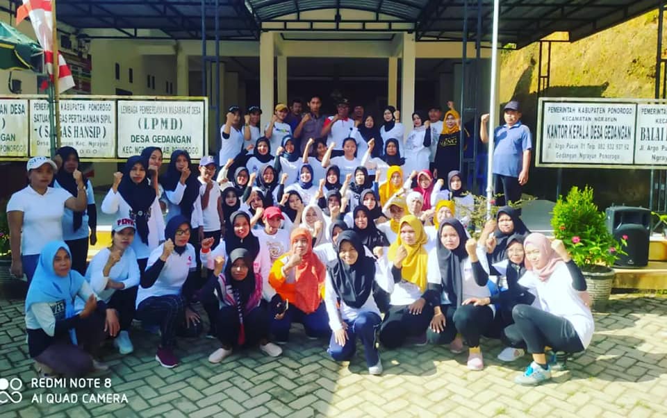 Pasar Krempyeng Kecamatan Ngrayun