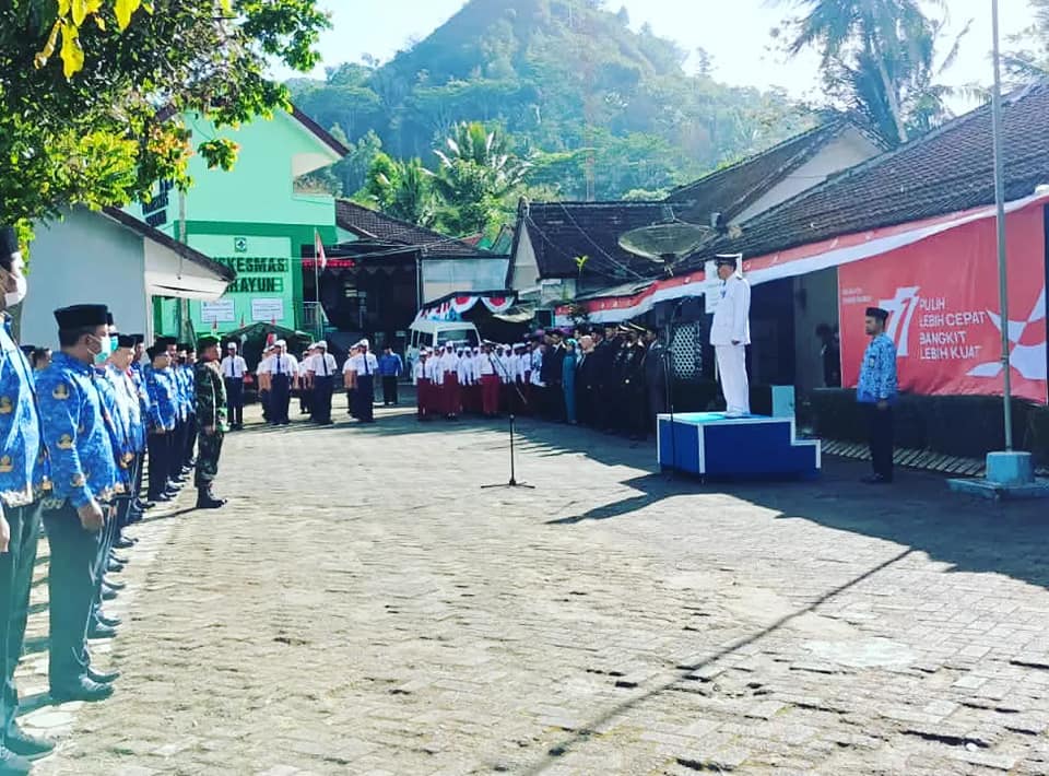 Upacara Bendera dalam rangka memperingati HUT RI yang ke-77