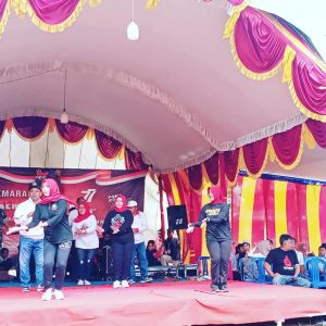 Senam Bareng Bersama Bunda Lisdyarita