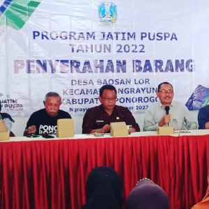 Penyerahan Barang kepada 52 KPM Jatim Puspa Tahun 2022