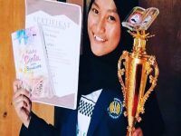 Juara Lomba Puisi Nasional