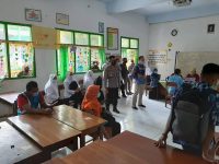 Vaksinasi Tenaga Pendidik Tingkat SD