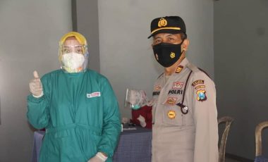 Vaksinasi massal dalam rangka HUT Bhayangkara ke 75