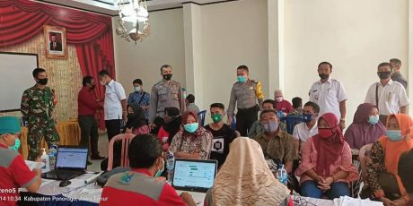 Vaksinasi Covid 19 di Desa Gedangan