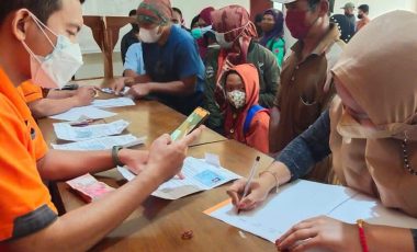 Penyaluran Bantuan Langsung Tunai